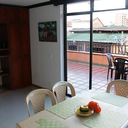 Habitaciones En เมเดยิน ภายนอก รูปภาพ