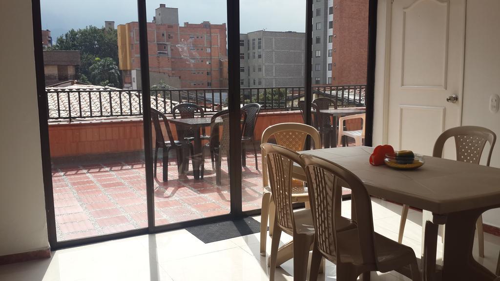 Habitaciones En เมเดยิน ภายนอก รูปภาพ