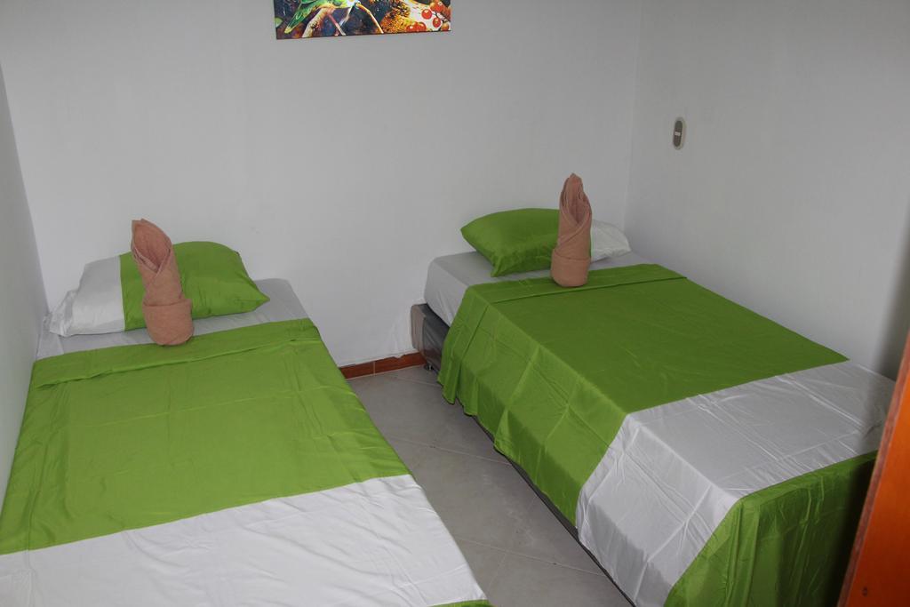 Habitaciones En เมเดยิน ภายนอก รูปภาพ